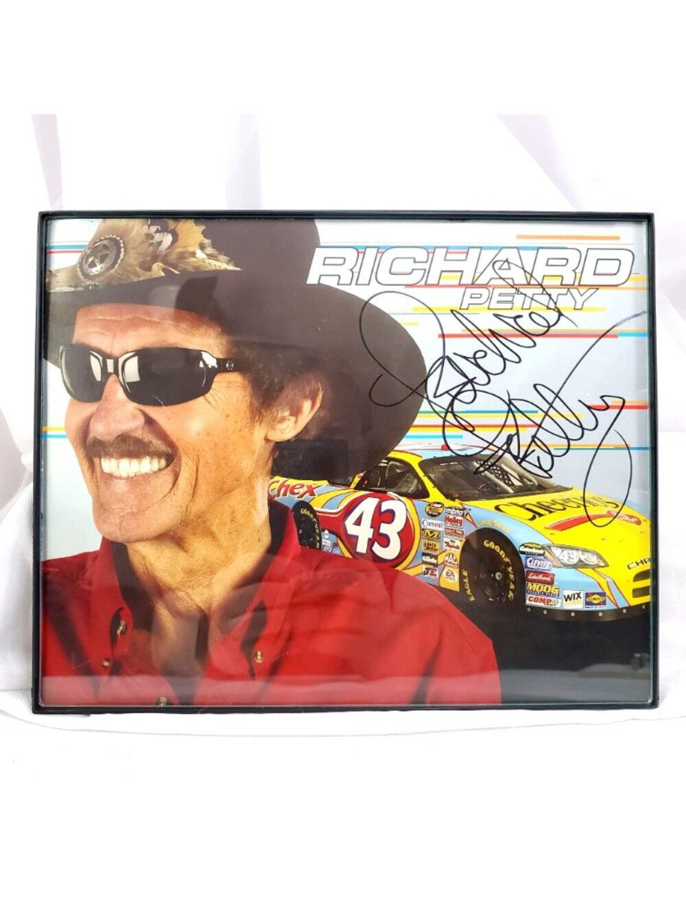 Richard Petty Signed Framed NASCAR Photo #43 Car 10"x8" Cheerios 2006 "The King" - Picture 7 of 7